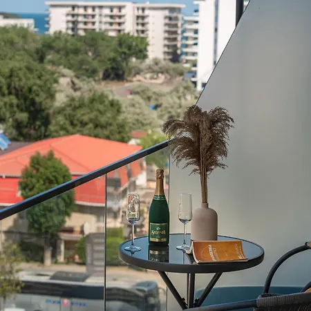 Wanna's Dream In Odyssey Spa&pool-parking * Mamaia