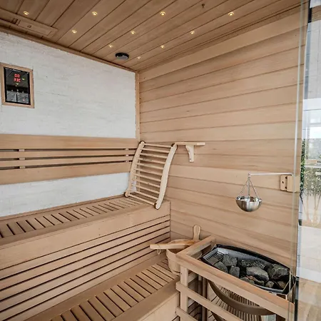 Wanna's Dream In Odyssey Spa&pool-parking * Mamaia