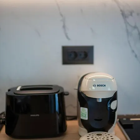 Wanna's Dream In Odyssey Spa&pool-parking *